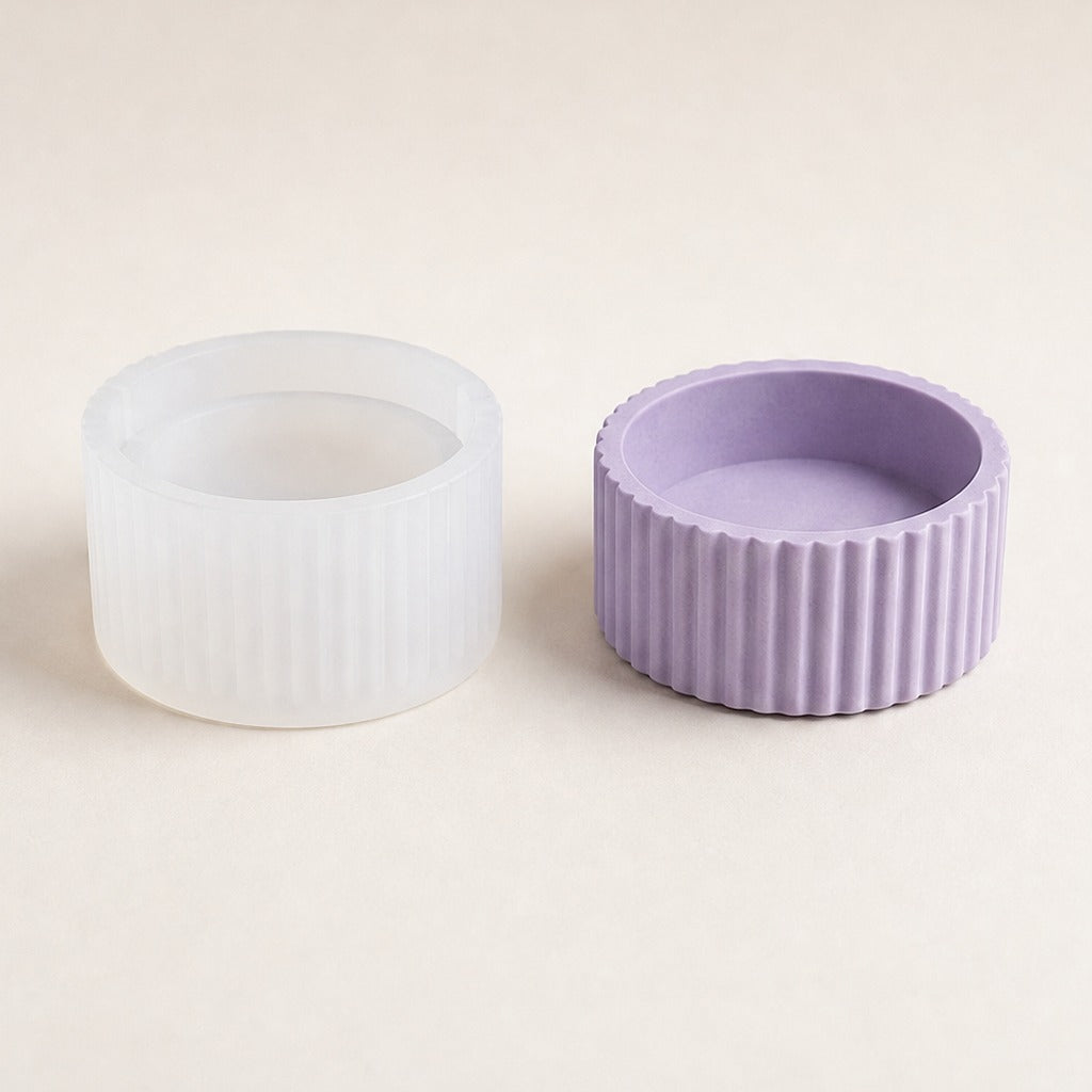 Elastyczna forma silikonowa do odlewów dekoracji do domu – nízka vrúbkovaná dóza – ⌀ 8,2 × 4 cm