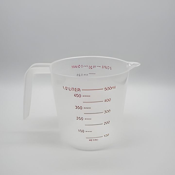 Plastikowy pojemnik do mieszania i nalewania 500 ml | Artmie