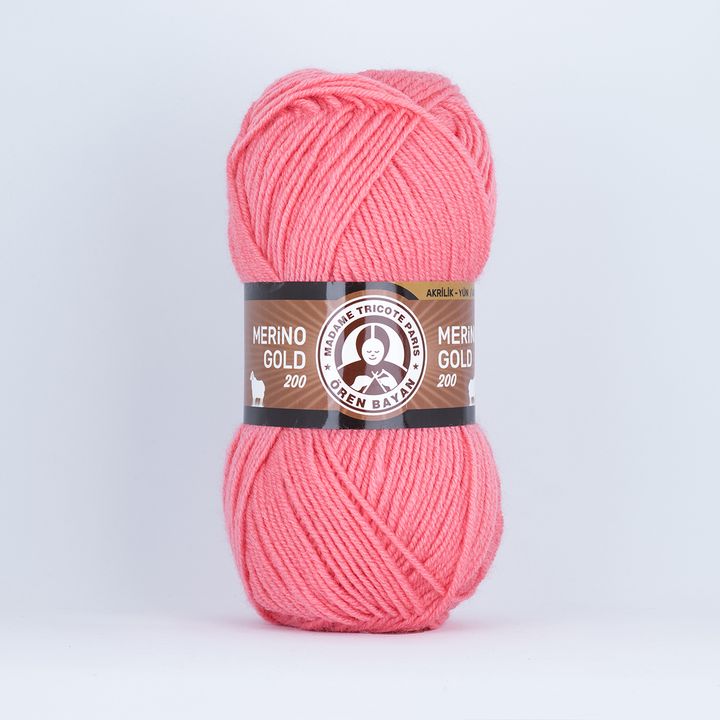 Włóczka dziewiarska Madame Tricote Paris Merino Gold 200 - 100 g – 036 różowa