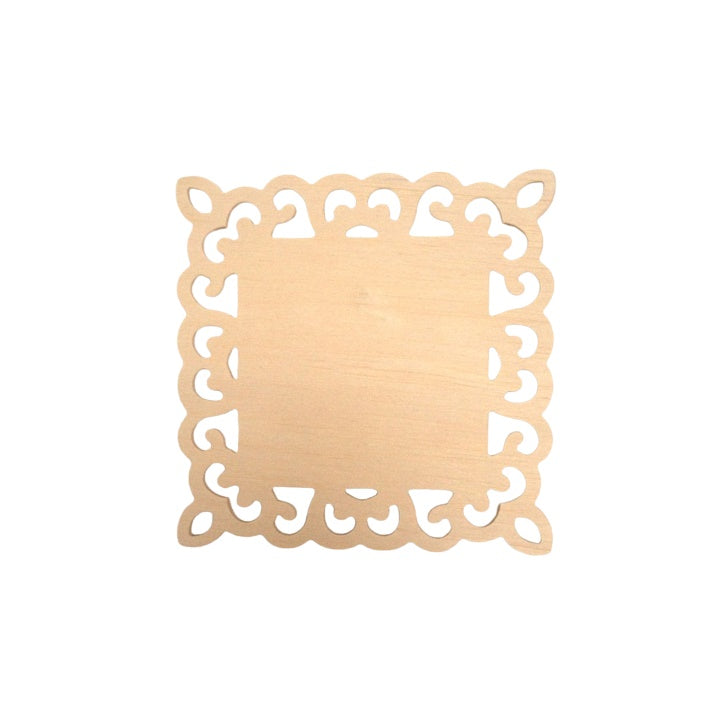 Podkładka drewniana pod kubek z ażurowym wzorem / 12cm x 12cm | Artmie