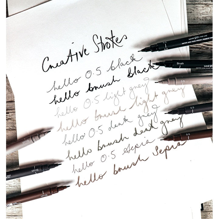 Zestaw flamastrów UNI PIN Creative Strokes 8 szt. | Artmie