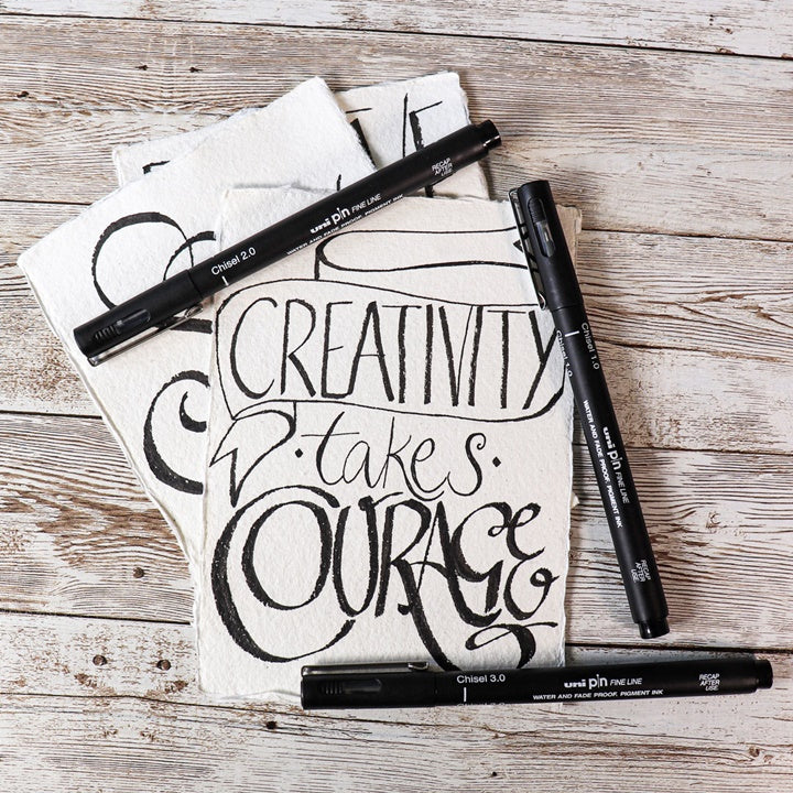 Zestaw markerów UNI PIN fineliner Love Lettering 5 szt. | Artmie