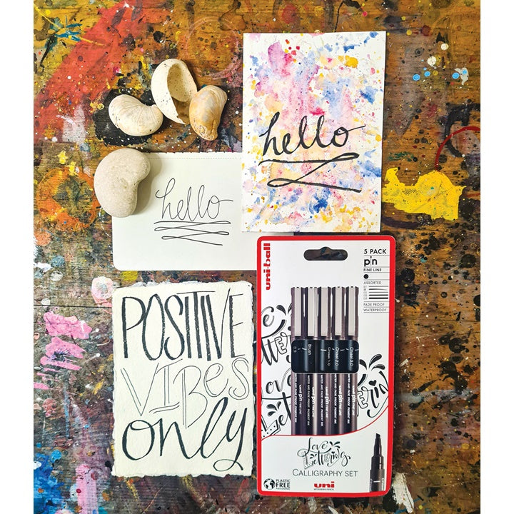 Zestaw markerów UNI PIN fineliner Love Lettering 5 szt. | Artmie