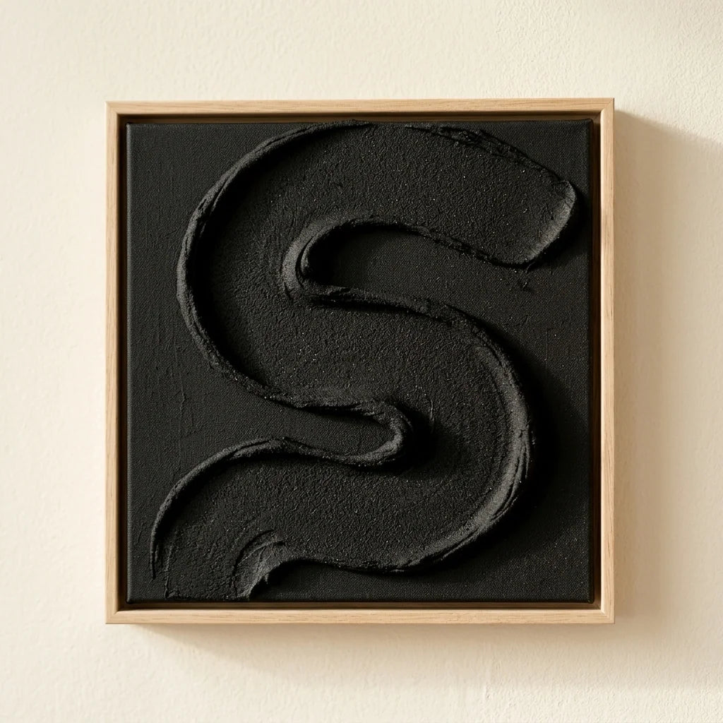 Minimalistyczny abstrakt z czarnej pasty Midnight
